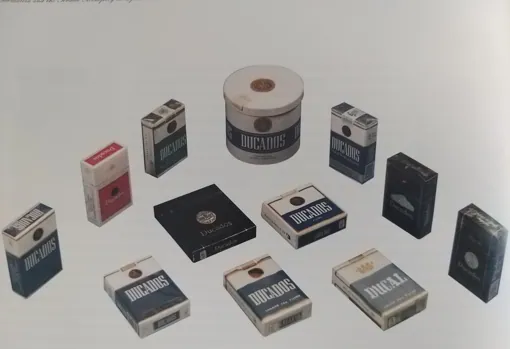 Cajetillas de tabaco elaboradas por la factoría de Sevilla